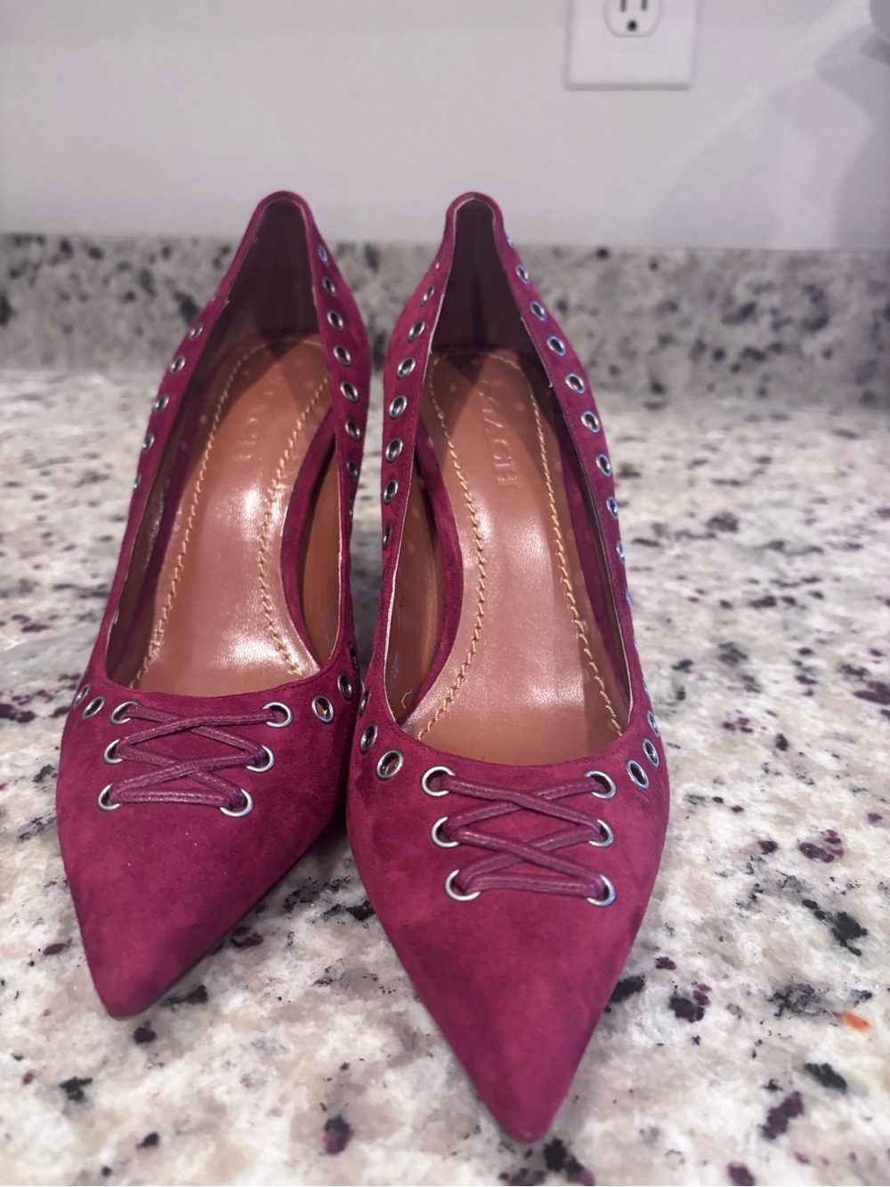 Coach Varrick Pump Red Suede Leather Heels Women's 8B NWOT